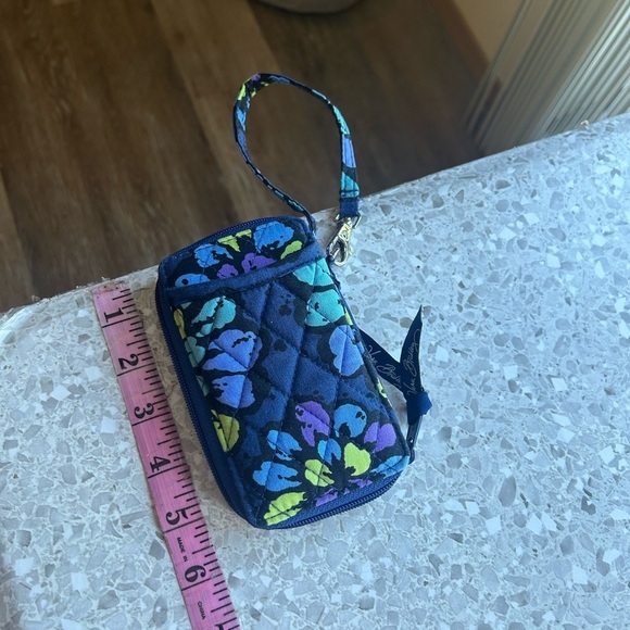 Vera Bradley Quilted Floral Wristlet with Strap - Picture 4 of 10